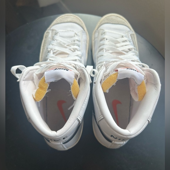 Nike Womens Blazer Size 8.5W Mid 77 CZ1055-100 White Basketball Shoes Sneakers - Picture 6 of 10